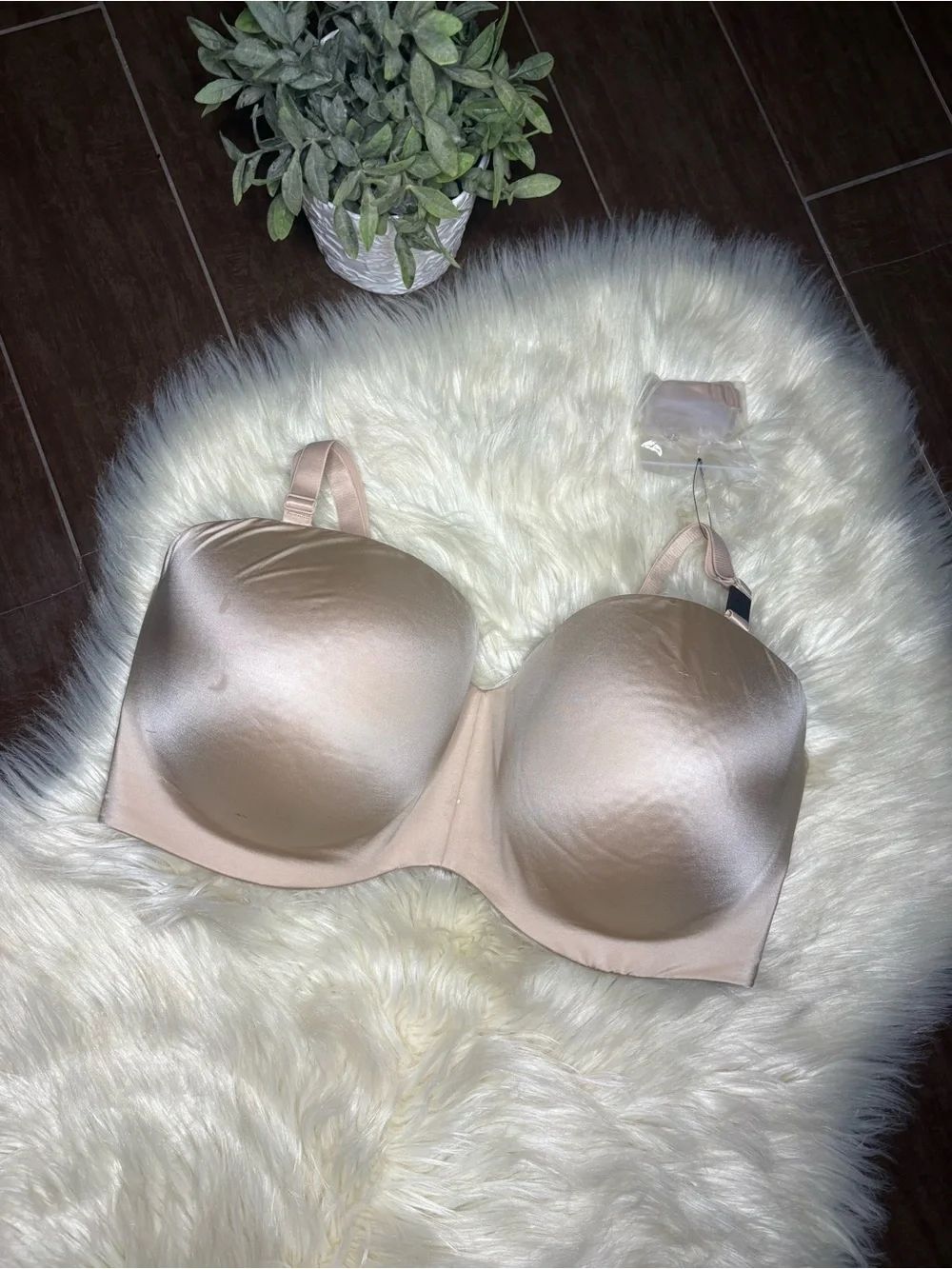 Curvy Couture Smooth nude strapless multiway bra sz 44 H